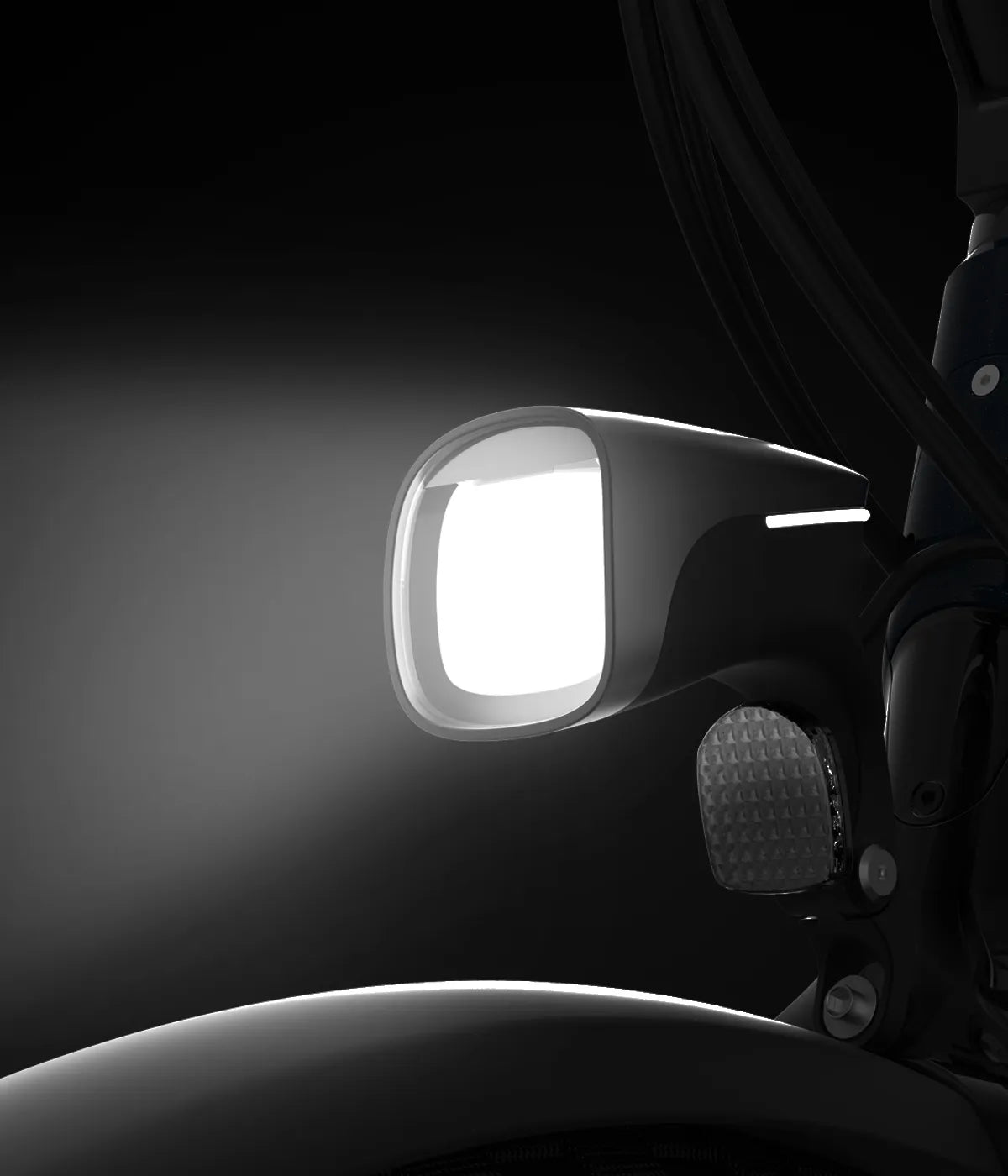 Onemile Nomad Ebike with powerful front headlight – Bright lighting for safe night riding